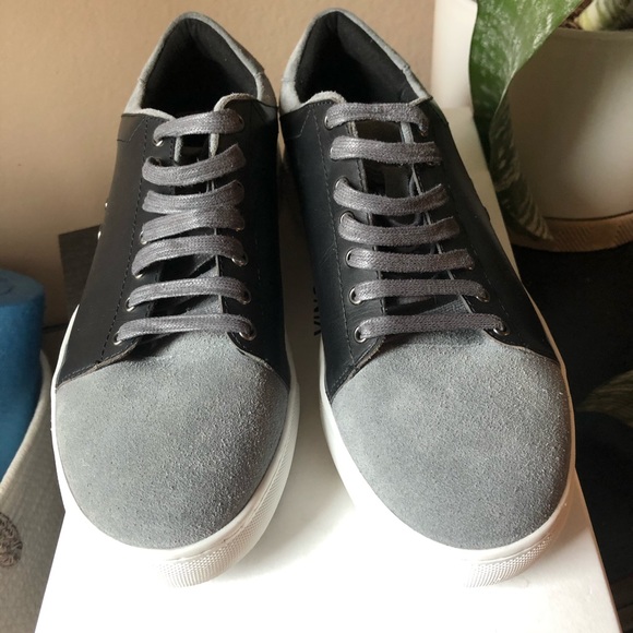 ✖️SOLD✖️ Zanzara Suede and Leather Low Top Sneaker - Picture 3 of 7